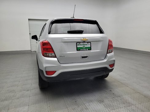 Used 2020 Chevrolet Trax LS w/ Tint and Cruise Package image 6