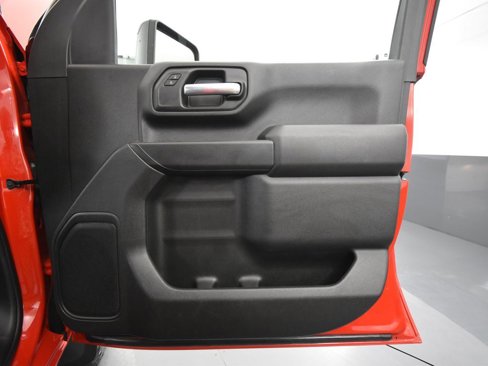 Used 2024 Chevrolet Silverado 2500 Custom w/ Z71 Off-Road Package image 43