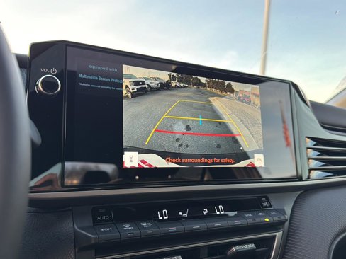 New 2026 Toyota Camry Hybrid image 22