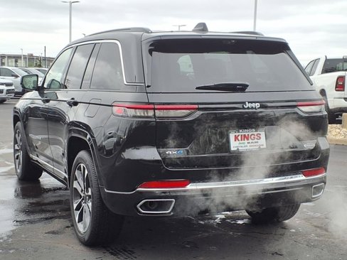 New 2025 Jeep Grand Cherokee Overland w/ Luxury Tech Group IV image 4
