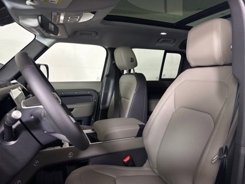 New 2026 Land Rover Defender 110 S image 6