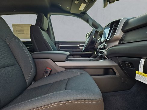 New 2026 RAM 1500 2WD Crew Cab image 15