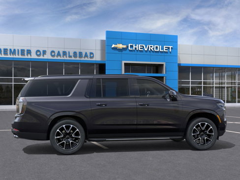 New 2026 Chevrolet Suburban RST image 5