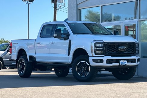 New 2025 Ford F250 Lariat w/ Tremor Off-Road Package image 2