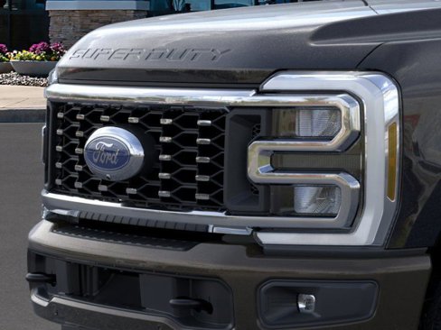 New 2025 Ford F350 King Ranch image 17
