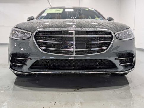 New 2025 Mercedes-Benz S 580 4MATIC Sedan image 2
