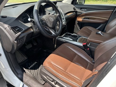 Used 2017 Acura MDX FWD w/ Advance Package image 9