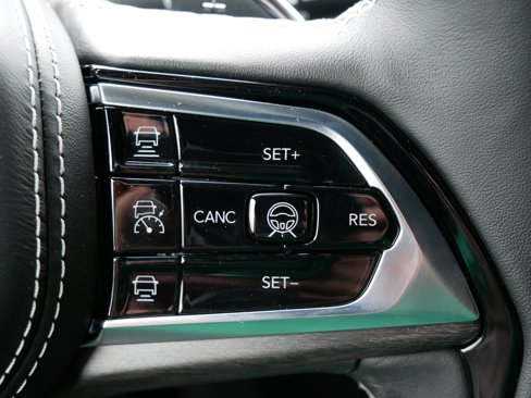 New 2025 Jeep Grand Cherokee Overland w/ Adv Protech Group III image 19
