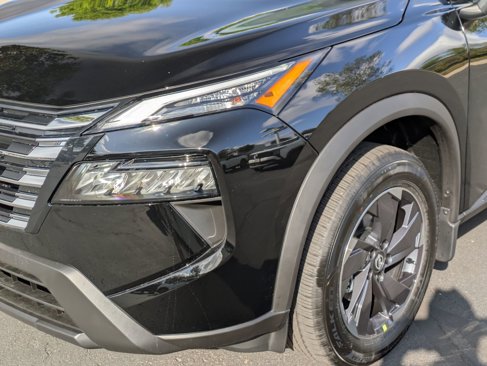 New 2026 Nissan Rogue SV image 9