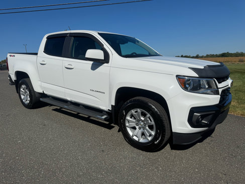 Used 2022 Chevrolet Colorado LT w/ LT Convenience Package image 5