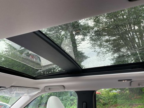 New 2025 Mitsubishi Outlander SE image 9