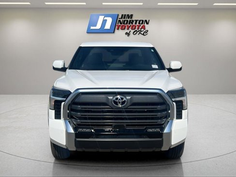 New 2026 Toyota Tundra Limited image 2