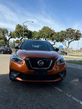 Used 2020 Nissan Kicks SR w/ SR Premium Package image 4