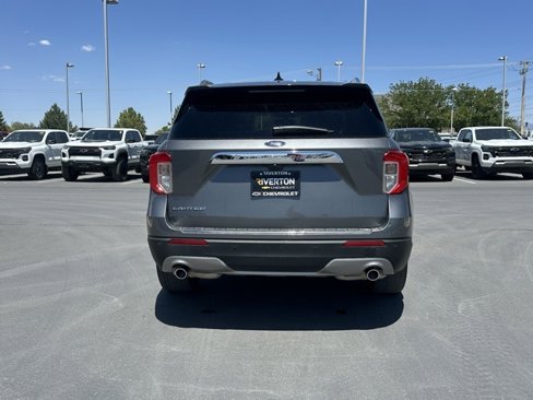 Used 2024 Ford Explorer Limited image 9