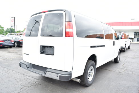Used 2024 Chevrolet Express 3500 LT w/ LT Preferred Equipment Group image 7