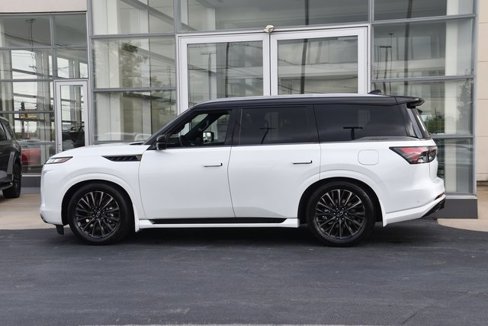 New 2026 INFINITI QX80 Autograph w/ Premium Cargo Package image 11