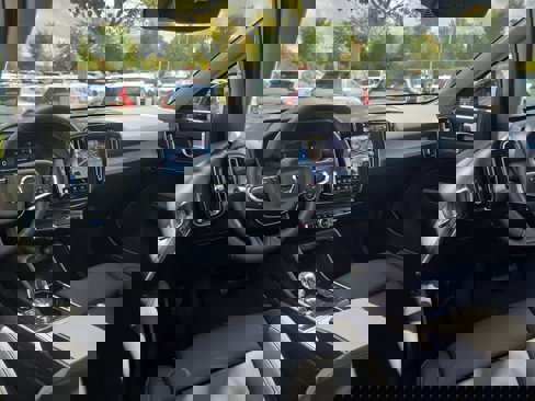 New 2026 Volvo XC40 B5 Ultra w/ Protection Package Premier image 11