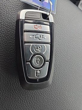 New 2026 Ford F250 Lariat image 45