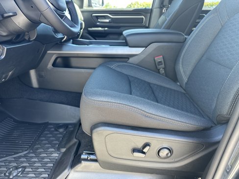 New 2026 RAM 1500 2WD Crew Cab image 11