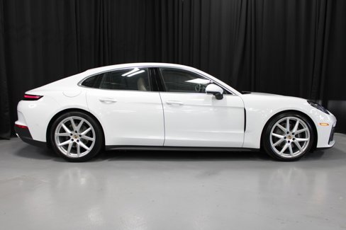 New 2025 Porsche Panamera 4 image 8