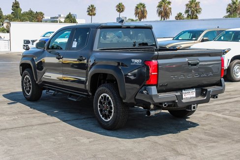 New 2025 Toyota Tacoma TRD Off-Road image 7