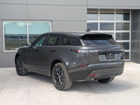 New 2026 Land Rover Range Rover Velar Dynamic SE image 8