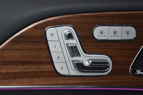 New 2026 Mercedes-Benz GLS 450 4MATIC image 4