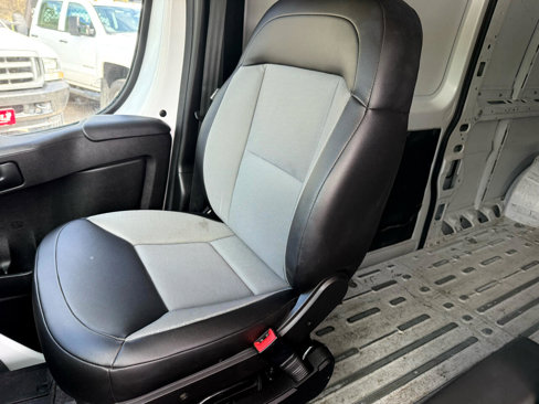 Used 2023 RAM ProMaster 2500 image 10