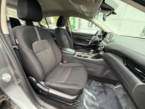 Used 2022 Nissan Sentra SV image 31