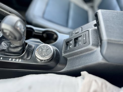Used 2024 Ford Bronco Outer Banks image 40