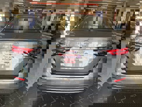 Used 2024 Nissan Sentra SV image 7