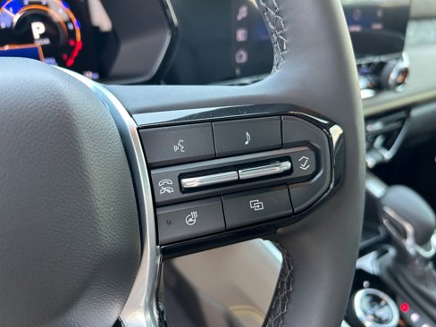 New 2026 Chevrolet Colorado ZR2 w/ Technology Package image 18