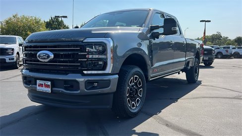 New 2026 Ford F350 Platinum image 9