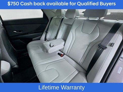 New 2025 Hyundai Elantra Limited image 26