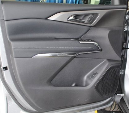 New 2026 Chevrolet Traverse LT w/ Driver Confidence Package image 15