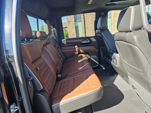 Certified 2024 GMC Sierra 2500 Denali Ultimate w/ Max Trailering Package image 16