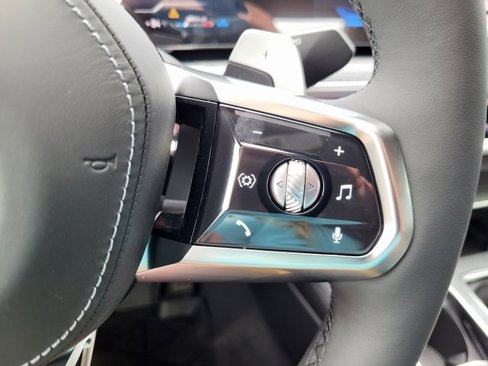 New 2025 BMW 760i xDrive image 24