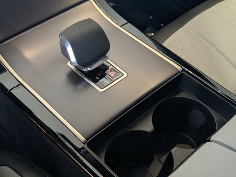 New 2026 Land Rover Range Rover Evoque Dynamic SE image 17