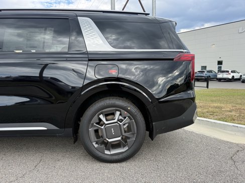 New 2026 Kia Carnival SX image 7