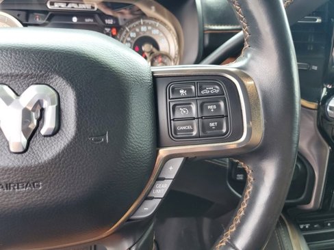 Used 2019 RAM 3500 Limited image 32