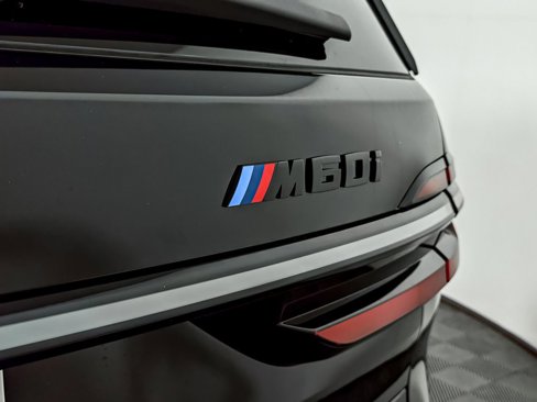 New 2026 BMW X7 M60i image 6