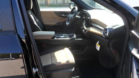New 2026 Chevrolet Equinox ACTIV w/ Safety and Technology Package image 22