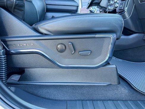Used 2023 Ford F150 Lariat image 40
