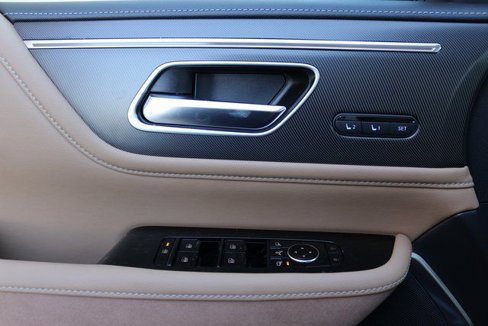 New 2025 INFINITI QX80 Luxe image 12