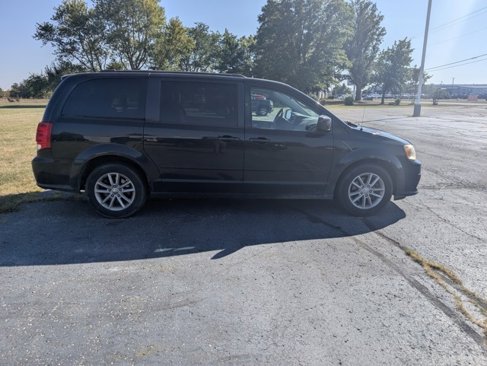 Used 2015 Dodge Grand Caravan SXT image 6