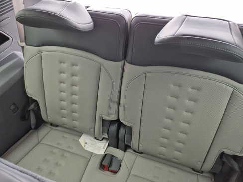 New 2026 Kia EV9 Wind image 19
