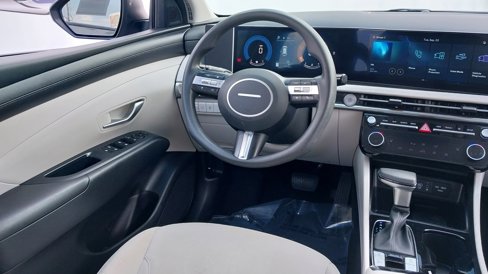 Used 2025 Hyundai Tucson SEL image 13