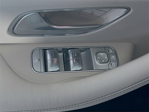 New 2026 Mercedes-Benz GLS 63 AMG 4MATIC image 18