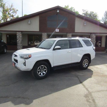 Used 2024 Toyota 4Runner TRD Off-Road image 2