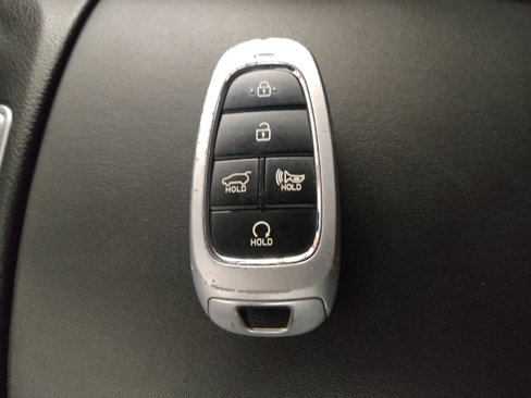 Used 2023 Hyundai Santa Fe SEL image 32